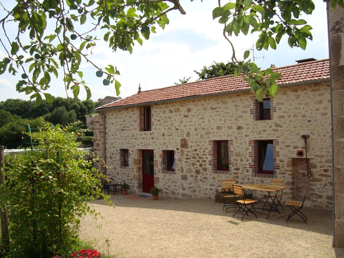 Bed and Breakfast Demeure Du Castel Les Châtelliers-Châteaumur Zewnętrze zdjęcie