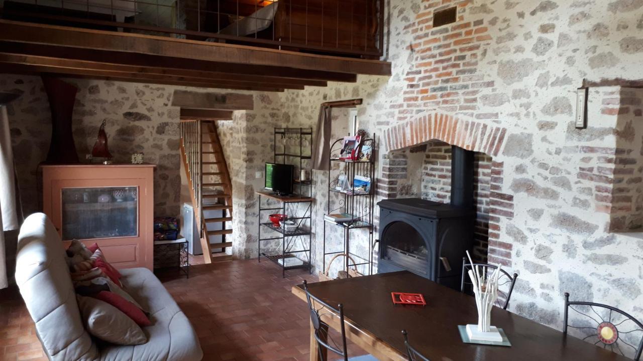 Bed and Breakfast Demeure Du Castel Les Châtelliers-Châteaumur Zewnętrze zdjęcie